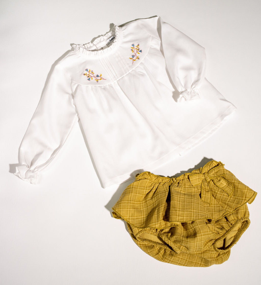 Long Sleeve Ruffle Shirt with Yellow Bloomers